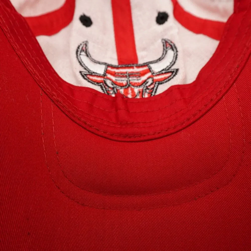 Chicago Bulls Hat Cap Strap Back Red Black White One Size NBA Basketball